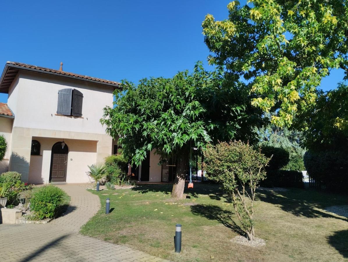 مبيت وإفطار L'Atelier Saint-Sulpice Entre Bordeaux Et St Emilion المظهر الخارجي الصورة